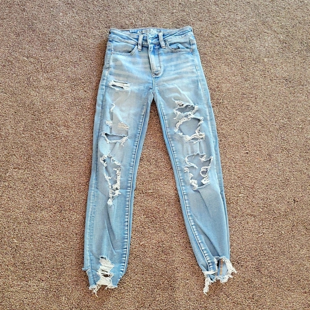 American eagle size 00 distressed ankle